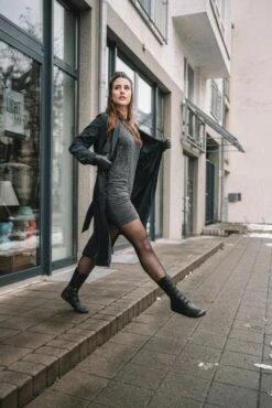 ATTRAQT Stretch Nappa Black -Outlet ZAQQ Store attraqt stretch nappa black attraqt stretch nappa black 1280x1280