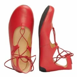 QISS Red 7 QISS Red -Outlet ZAQQ Store qiss red qiss redLBZ9RzjVNcj9S 1280x1280