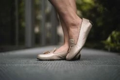 QOSMO Champagne -Outlet ZAQQ Store qosmo champagne qosmo champagneJIQL4DTroRUDL 1280x1280