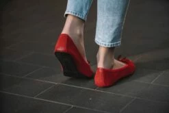 TWIST Velours Red -Outlet ZAQQ Store twist velours red twist velours redchUkLQeBN5Ho2 1280x1280